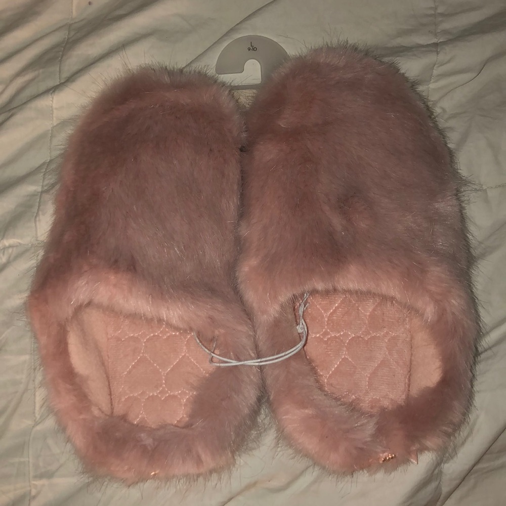Brand new never been worn slippers